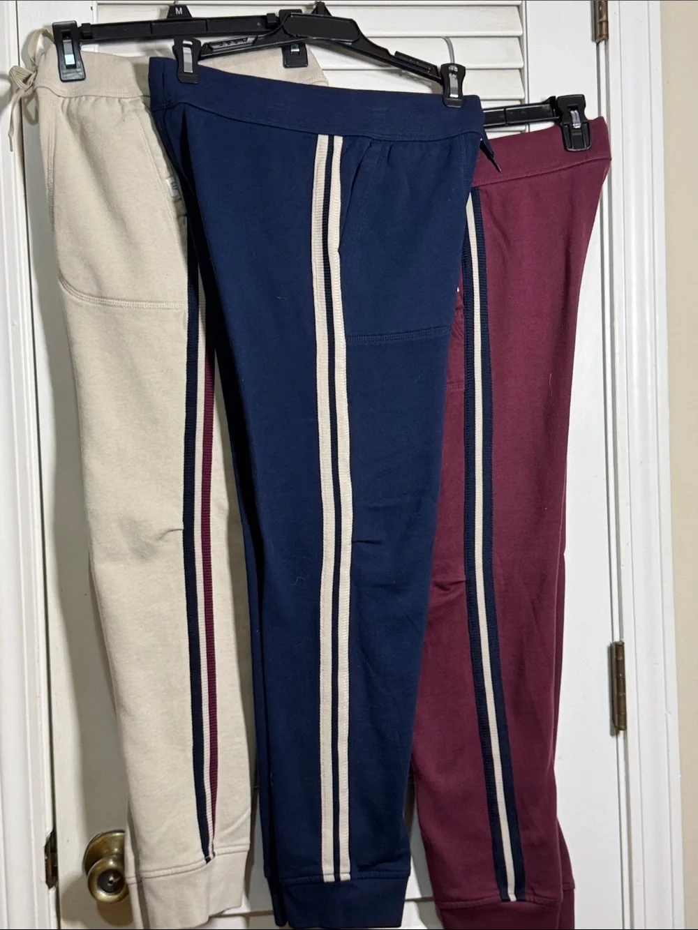 GAP Kids Navy, Burgundy and Tan Logo Sweatshirt & Joggers Sets. Like New  XXL.